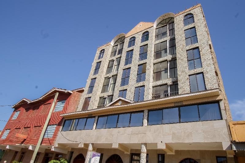 Silver Bells Hotel Isiolo Exterior photo