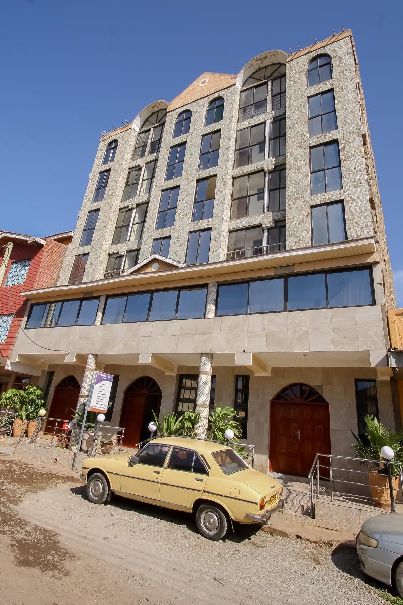 Silver Bells Hotel Isiolo Exterior photo